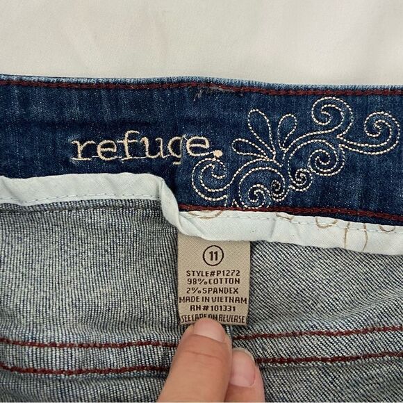 Refugee straight leg jeans size 11 - Picture 5 of 6